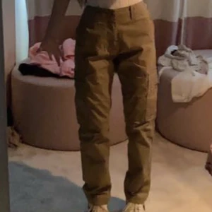 Superdry Cargo Pants - Barely worn. Very good quality and good brand. 