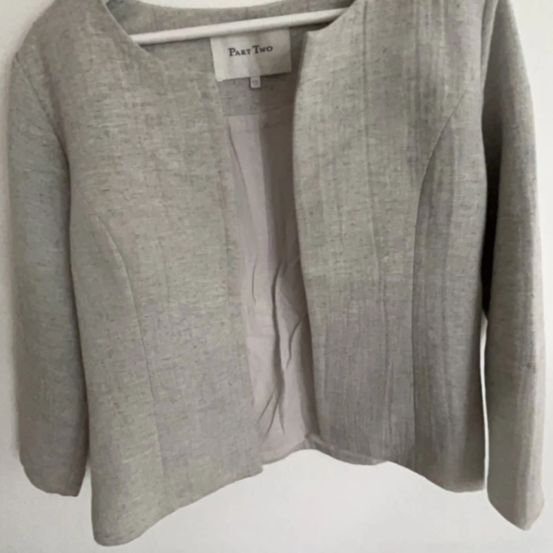 Grå kofta/jacka  - 90