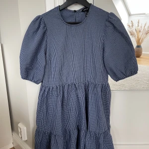 Klänning  - Rutig blå klänning