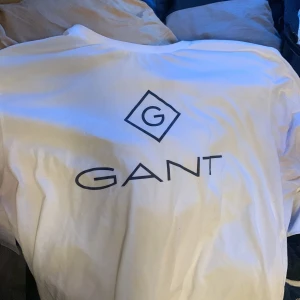 Gant  - Gant tröja som är i vintage skick därav pris💕