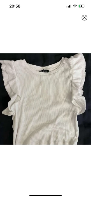 Zaratopp - Söt topp från zara💘