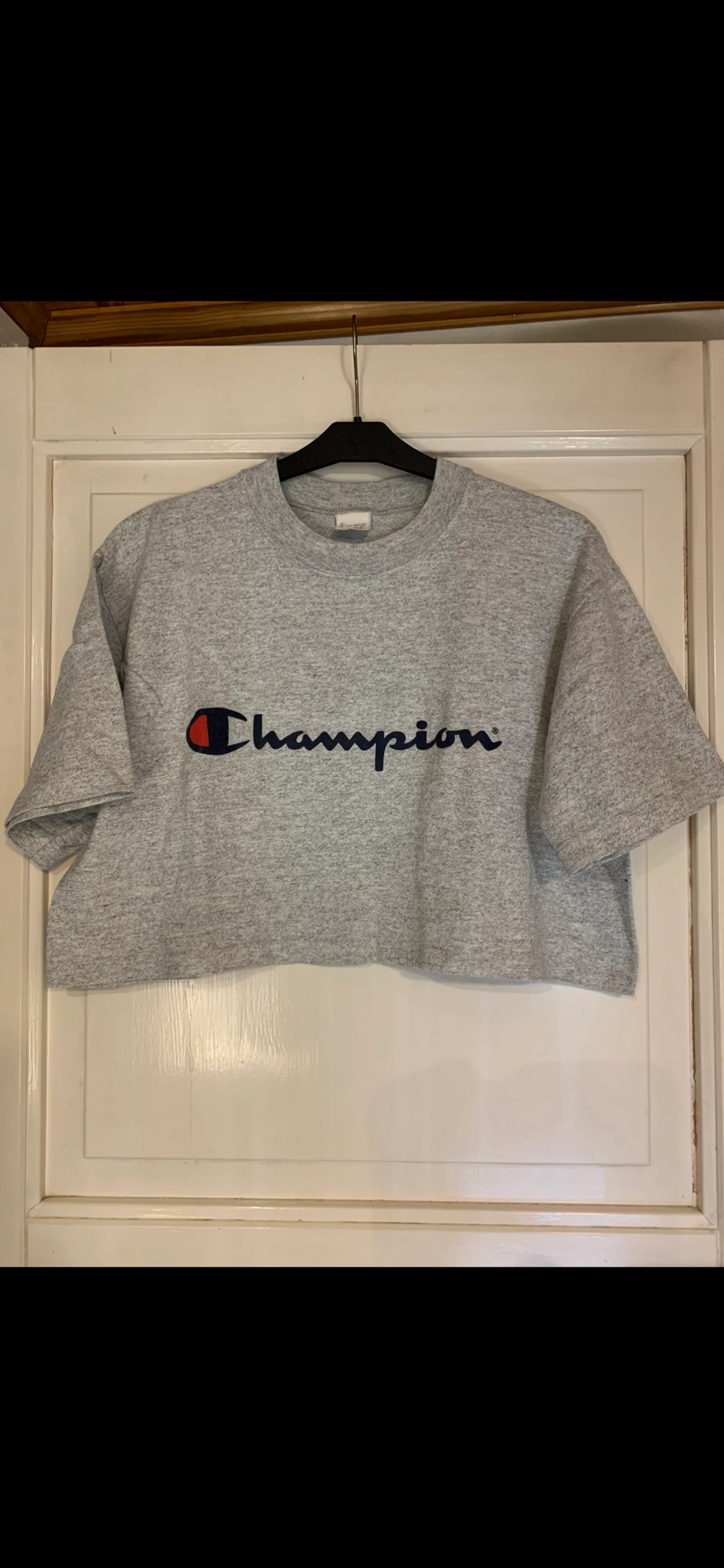Champion Cropped Tröja. St: S, M, L.