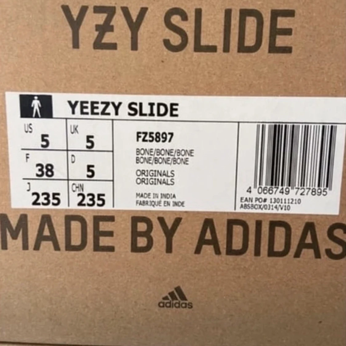 Yeezy slides nya, Storlek 38  - 91