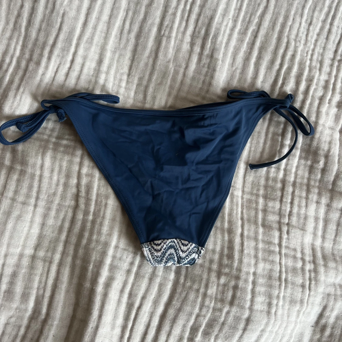 Bikini trosa - 90