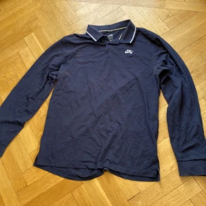 Nike SB långärmad piké - Långärmad Nike SB pikétröja 