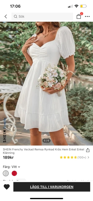 Vit Sommarklänning - Denna supersöta klänningen från Shein har tyvärr aldrig kommit till användning då jag inte är såhär ”gullig” av mig. Köpte den för 189kr och säljer för 50kr + frakt :) har bara provat klänningen, mer än så har den inte använts!