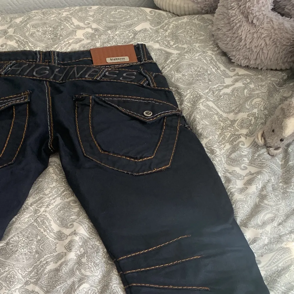 Typ helt nya Jeans från highness storlek 34. Jeans & Byxor.