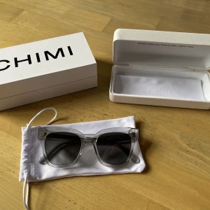 Chimi - Grey 07 Helt oanvända! Kvitto finns Kommer med alla original tillbehör samt orginalförpakning 
