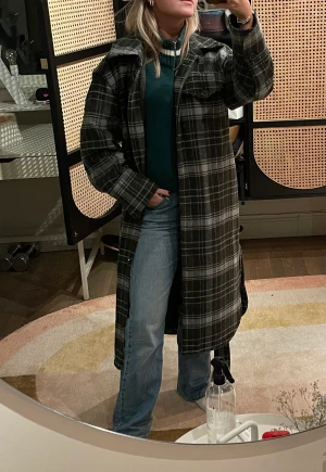 Kappa💚 - En jätte mysig kappa från Weekdsy. Är som ny, använt fåtal gånger