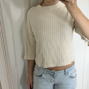 Stickad trekvarts  - Bra skick! 