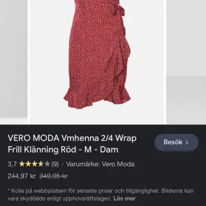 Säljer denna fina klänning då den inte kommer till användning längre. Köpt sommaren 2022