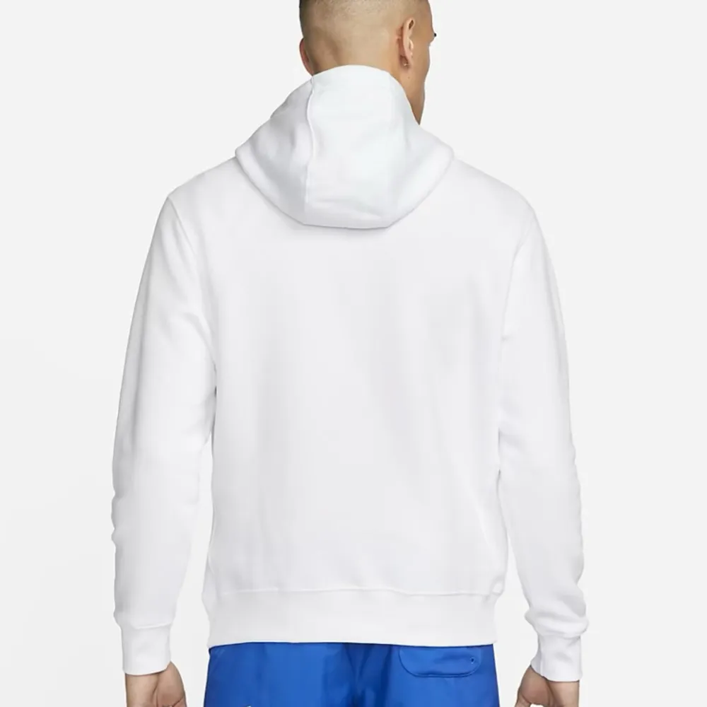 Helt ny nike hoodie i storlek s. Enbart testad. Kvitto och tags finns såklart. Kan frakta eller mötas upp i Oxie/Malmö. Priset kan diskuteras. Ord pris 749 Mitt oris 600. Hoodies.