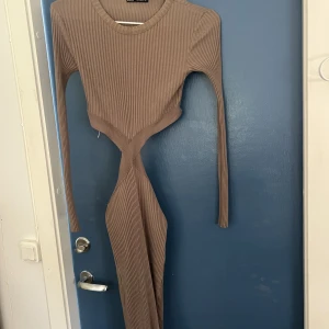 Klänning  - Klänning ifrån zara