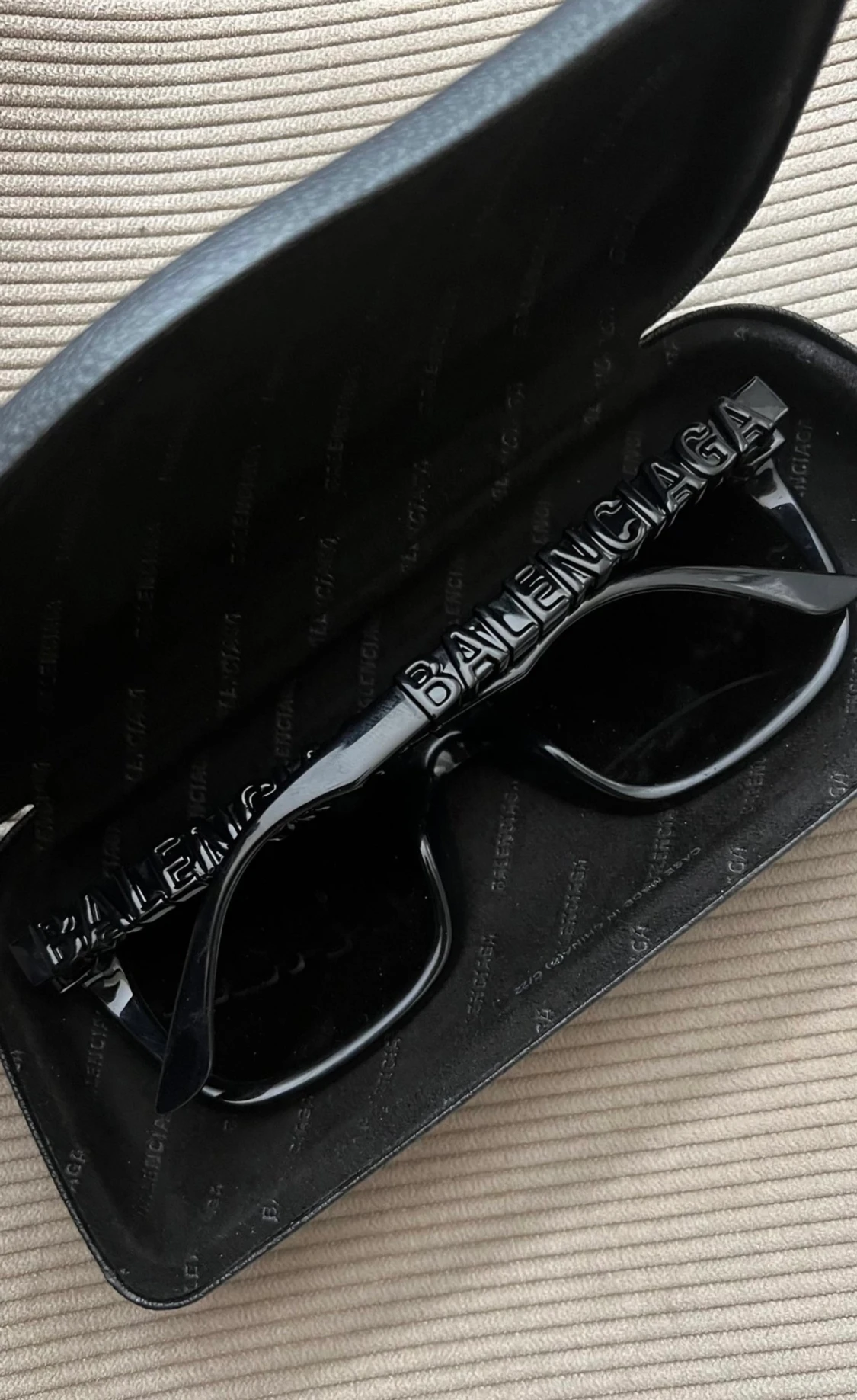 Balenciaga Solglasögon