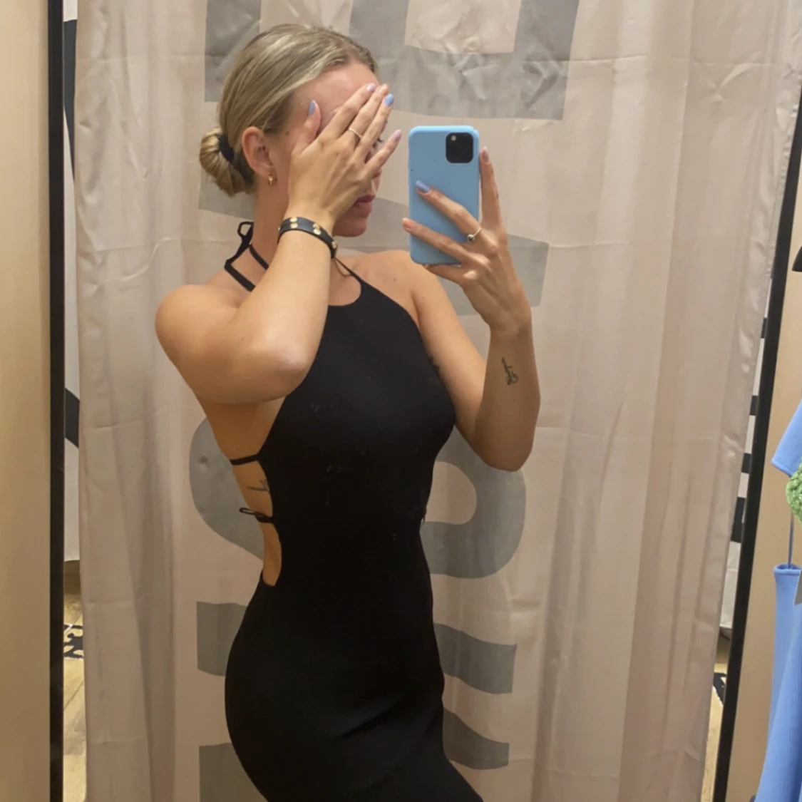 Svart klänning  - 90