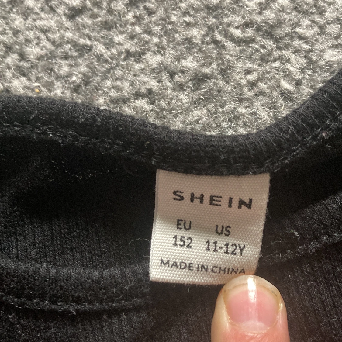 Basic svart linne - 90