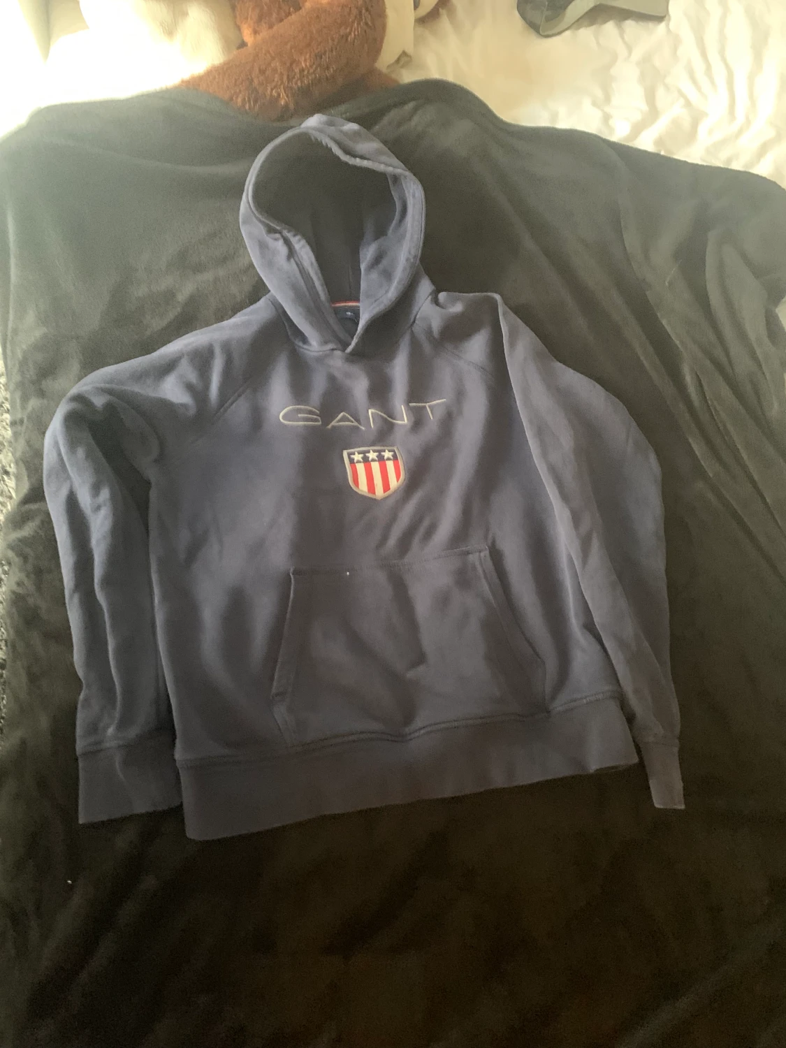 Mörk blå gant hoodie