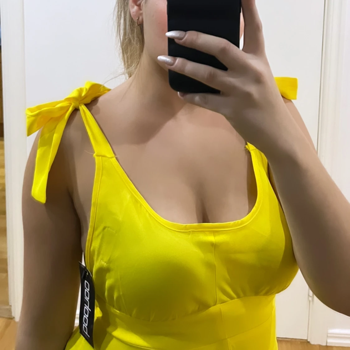 ny gul sommarklänning  - 91