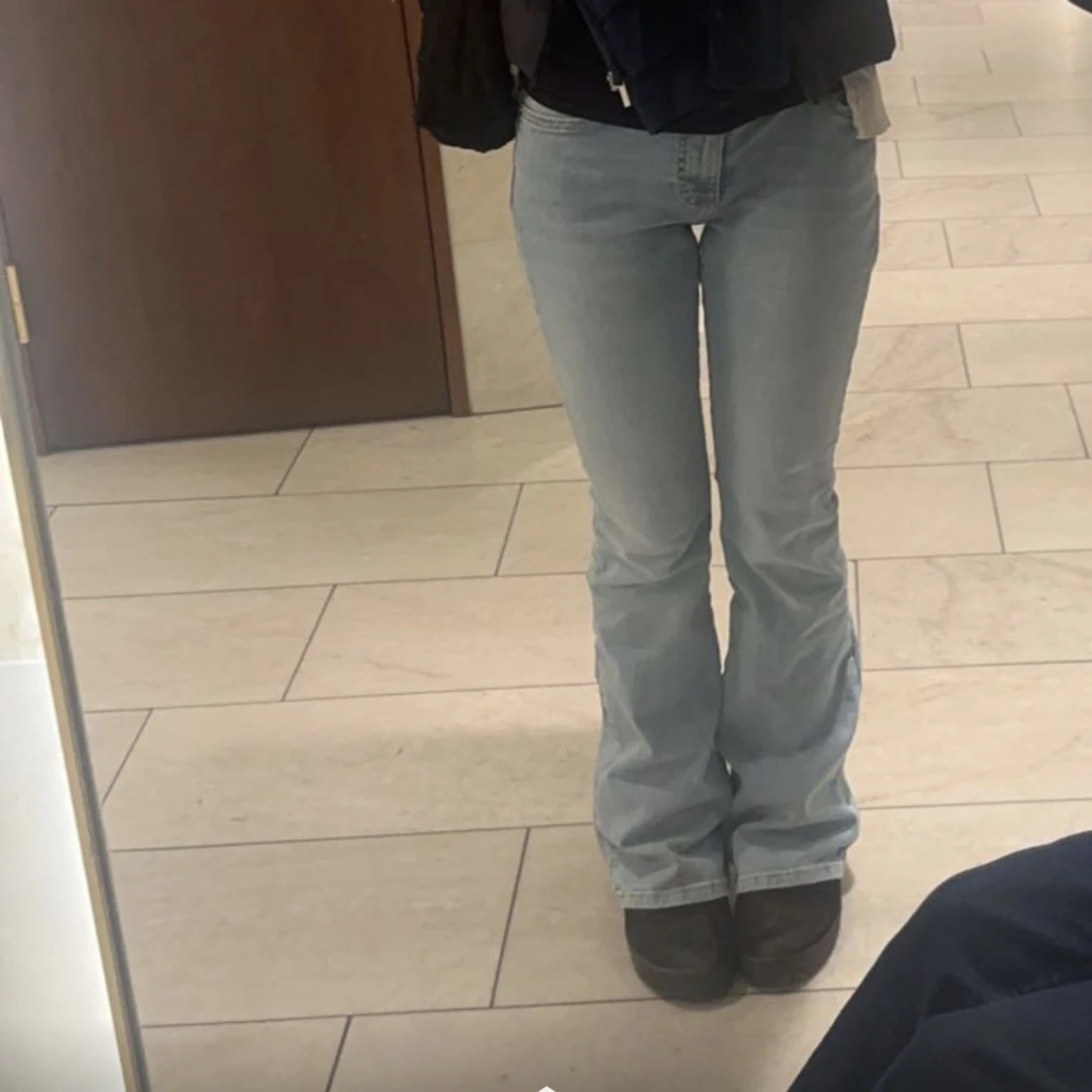 Snygga ljusblåa jens