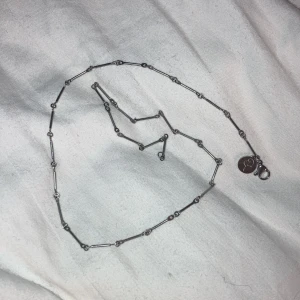 Edblad halsband - Jättefint unikt halsband från Edblad! Aldrig använt och är i rostfritt stål. Gratis frakt 💓