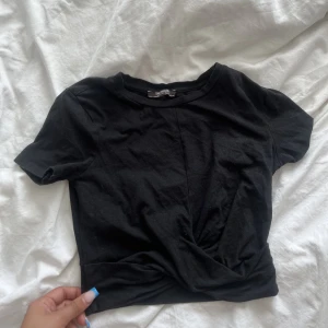 Topp - Topp köpt från Zara.