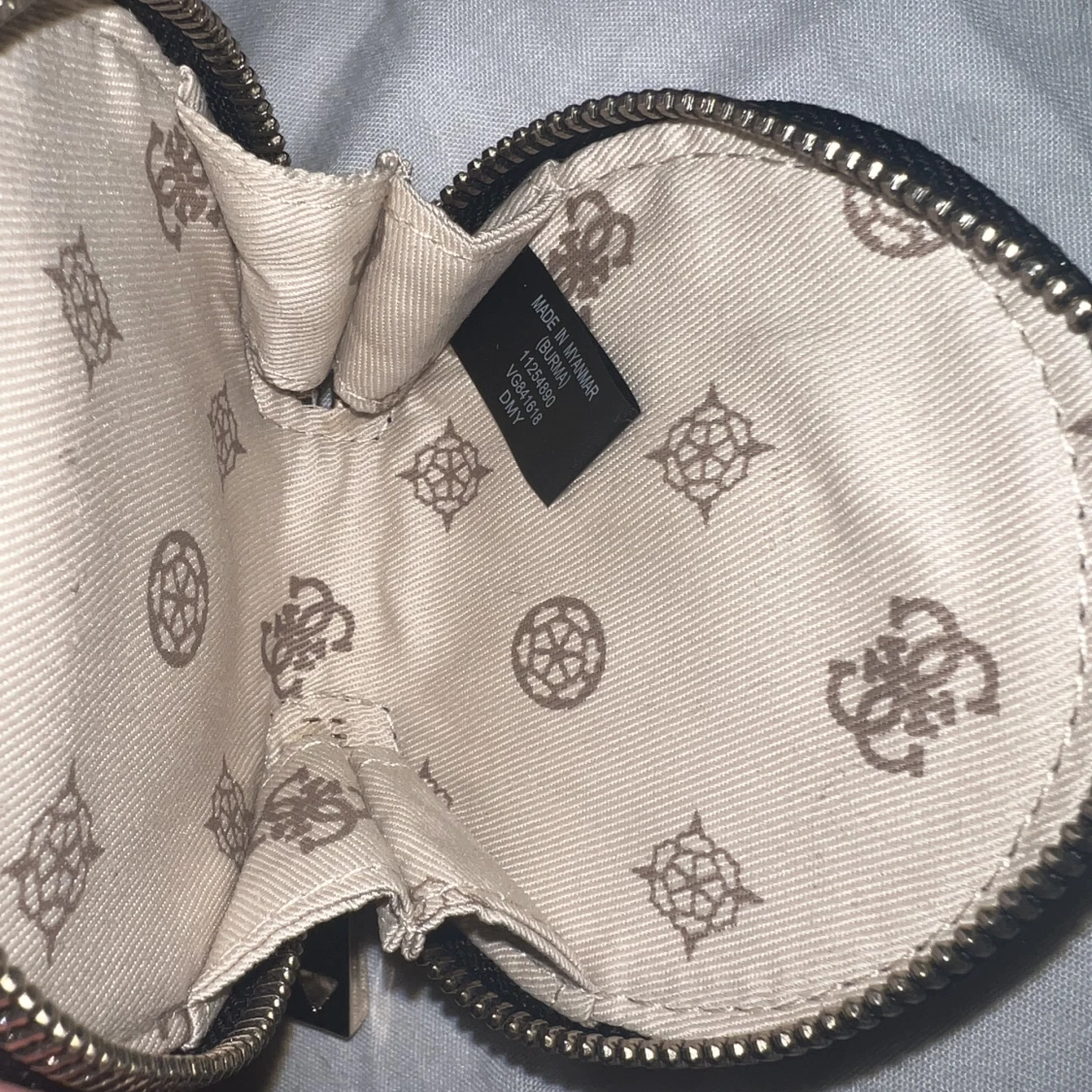 Guess förvaring till väska - 90