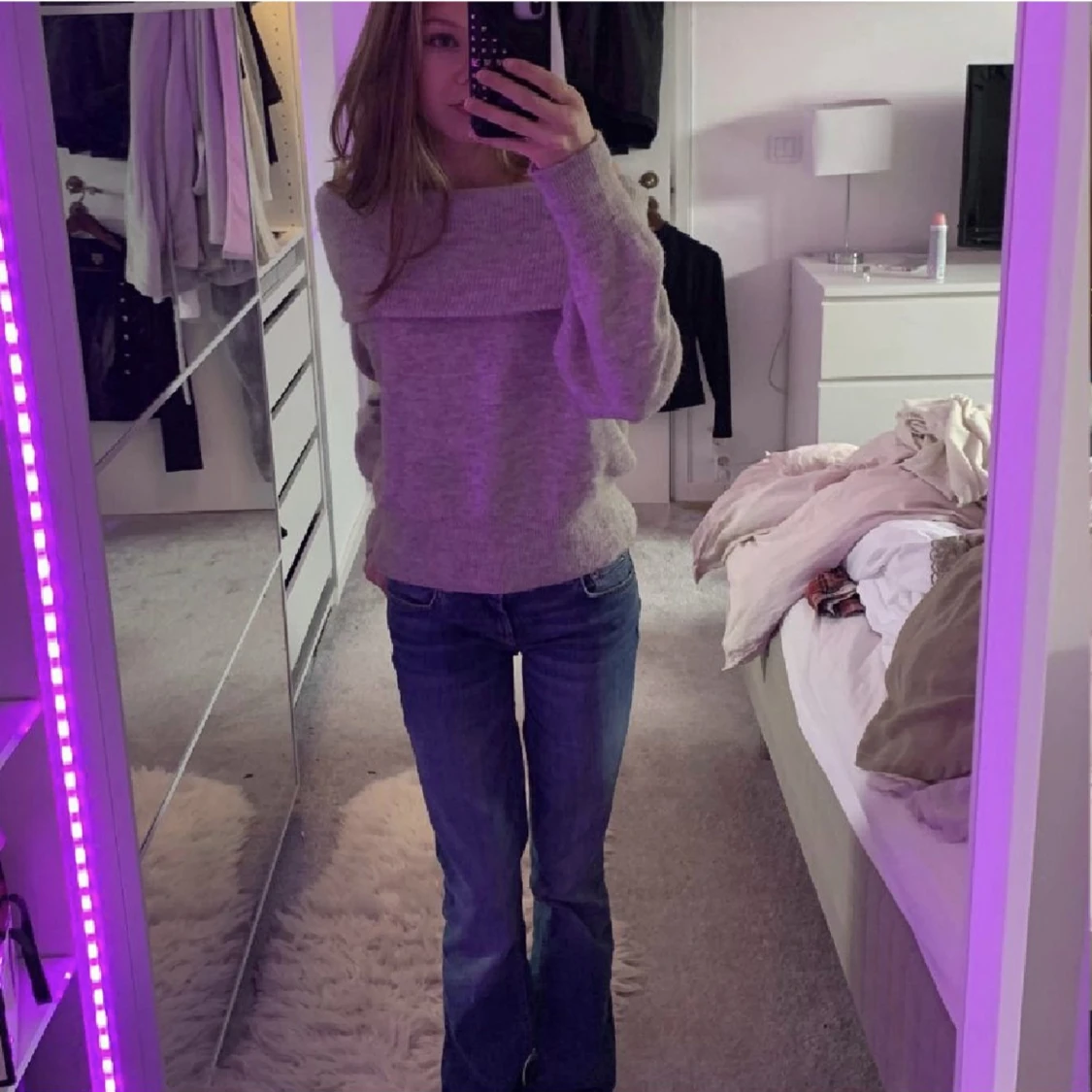 Off-shoulder tröja - 27