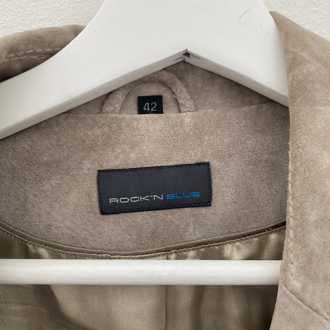 Snygg vårjacka  - 90