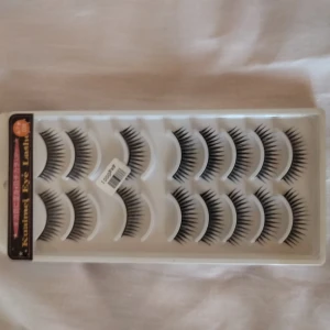 8 par ögonfransar - Oanvända