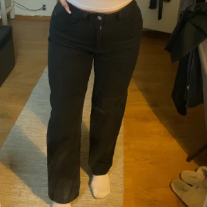 Jeans - Jeans från Cubus, nypris 500 säljer för 200