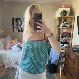 Topp  - Superfin topp med paljetter, xs/s