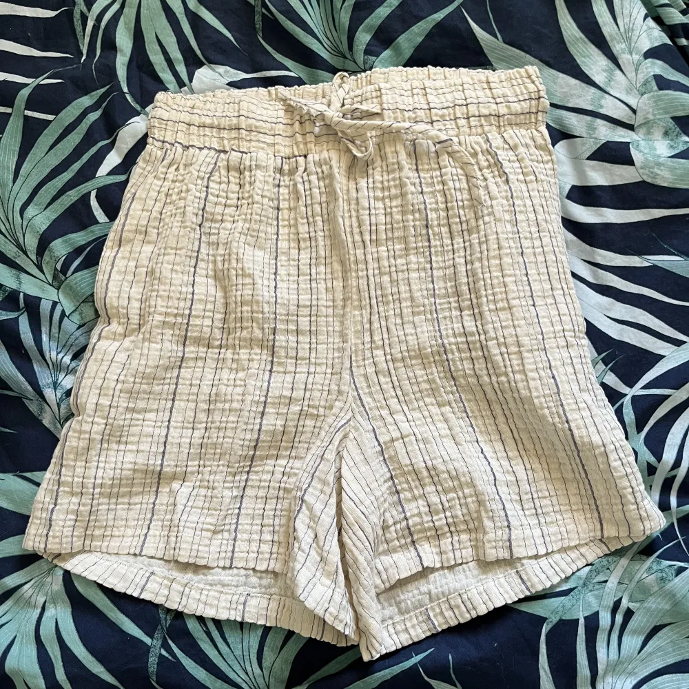 oanvända shorts från NAKD som passar sommaren 💓. Shorts.