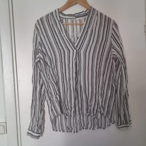 Skjorta - Storlek 38