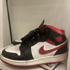 Jordans! - As snygga Jordans! Knappt använda och i ganska helt ok bra sick💓
