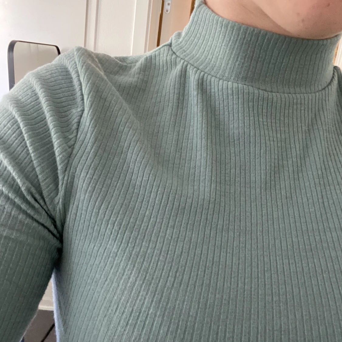 Grön turtleneck - 91