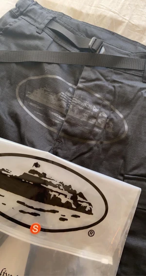 Cortez  - Cortez Cargos  Storlek 28/30 Condition: 9/10