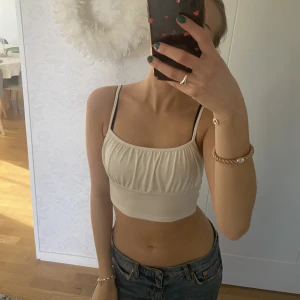 Vitt linne - Vitt linne, Storlek S💕