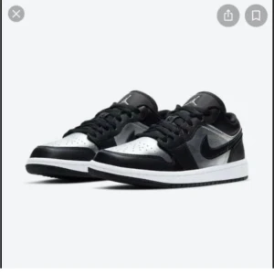 Jordans  - Köpte mina air 1 se sneakers i färgen black/ metallic silver/ white ett tag sen. Dessa är mina favorit skor så jag har använt dom sparsamt. Priset kan diskuteras 