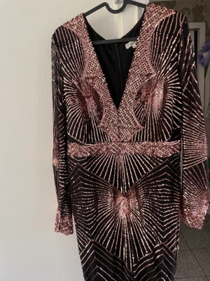 Käning  - Sälja min kläning som använd ett pargånger , behöver tvätt 