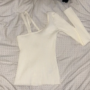 Zara topp - Topp, aldrig använd Storlek S 