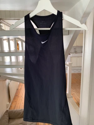 Nike linne - Nike sport linne stl XS