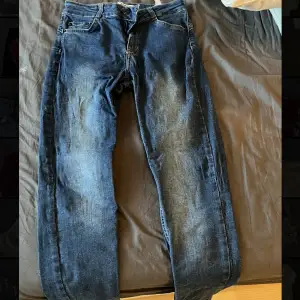 Skinny jeans denim i storlek EUR 36