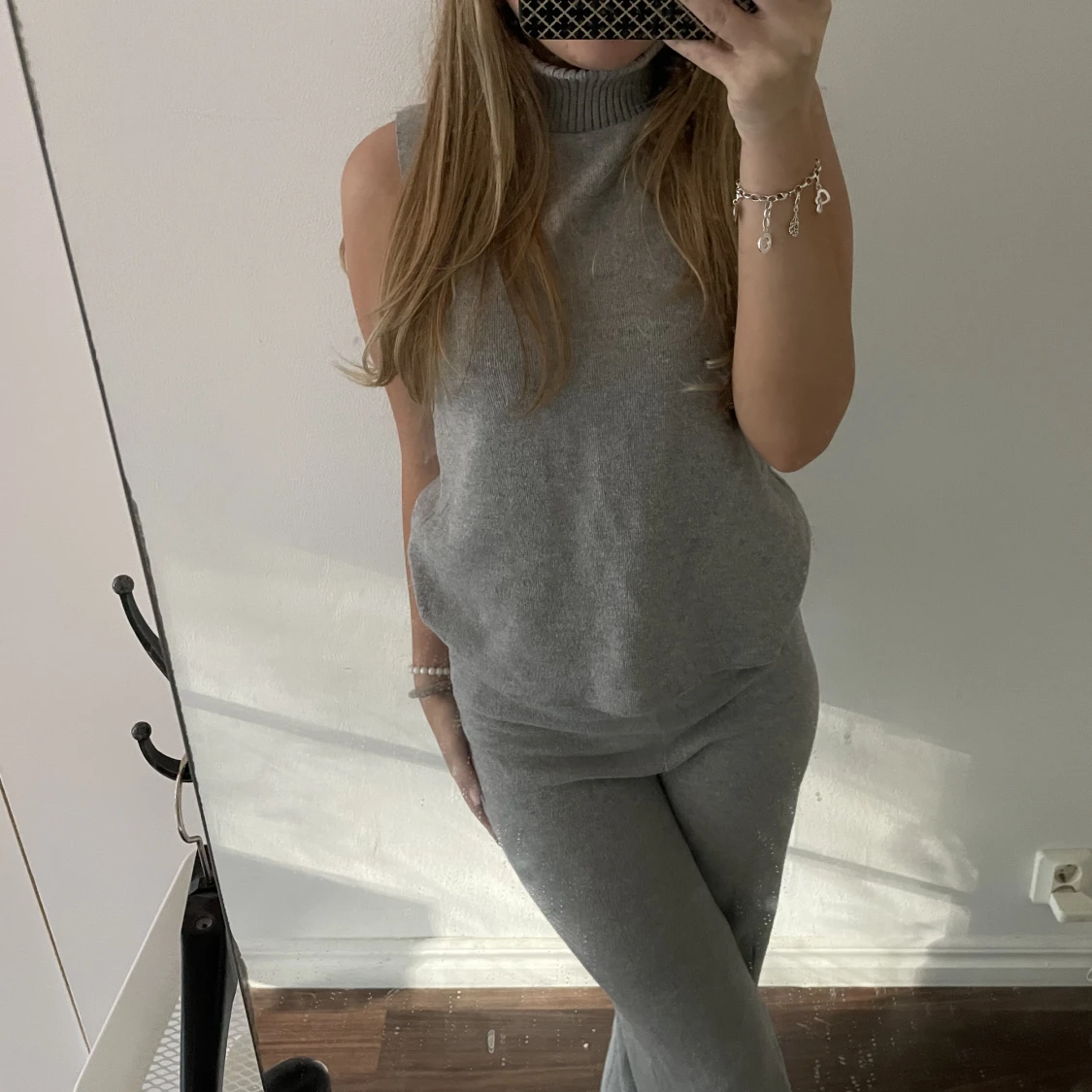 Grått mjukisset  - 90