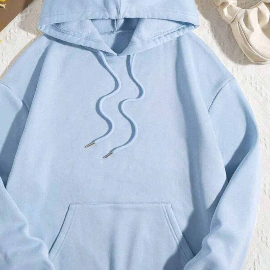 Hoodie med nalle på ryggen - 90