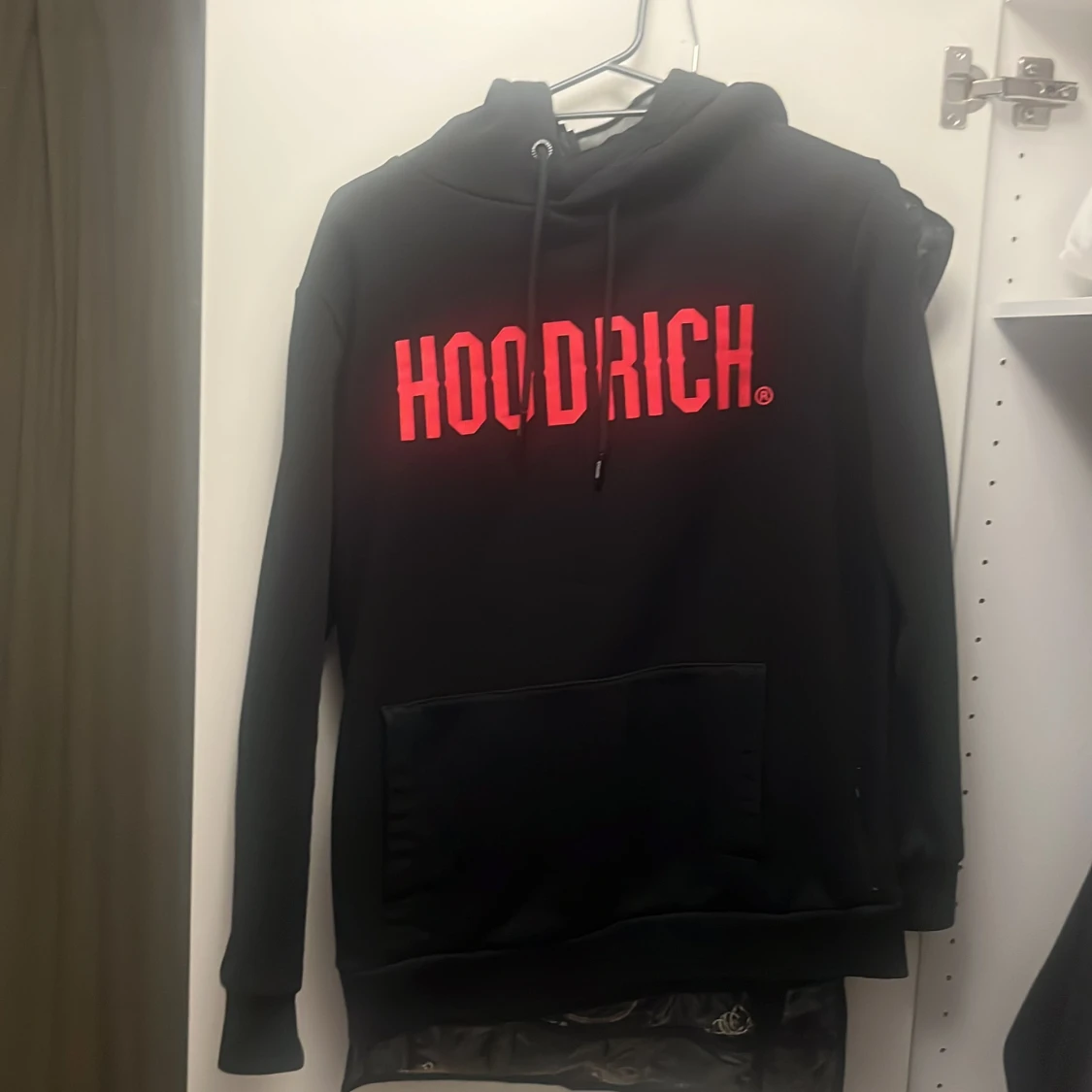 Hoodrich strl S