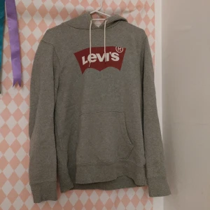 Levi's hoodie  - Använd två gånger 