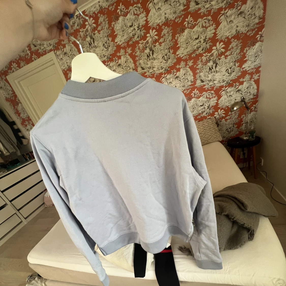 Acne sweatshirt 🤍 - 90