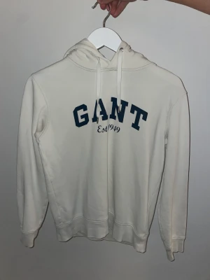 Gant hoodie - Snygg vit gant hoodie