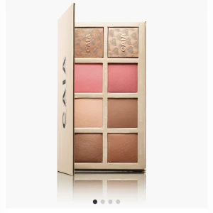 Caia  - Säljer min caia palett pga dubbletter. Den är aldrig använd utan enbart öppnad förpackning. Säkerhetsplast sitter kvar. Kan skicka bilder privat. Nypris 695kr<3