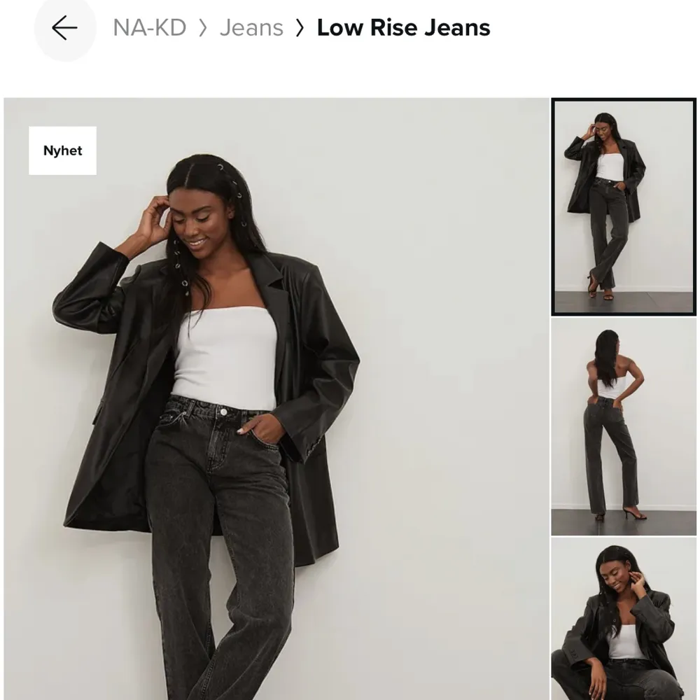 Lågmidjade svarta jeans som är förkortade längst ner, passar om du är 155 eller kortare. Jeans & Byxor.